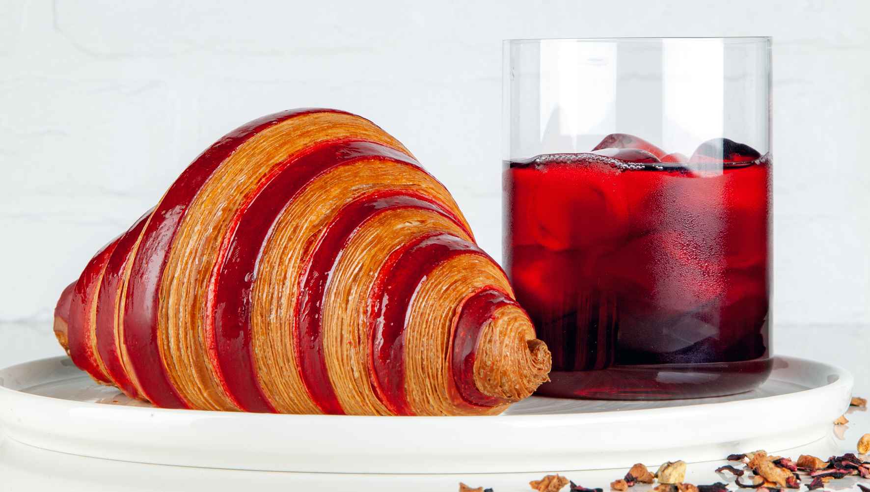 CROISSANT_TEA-compressed